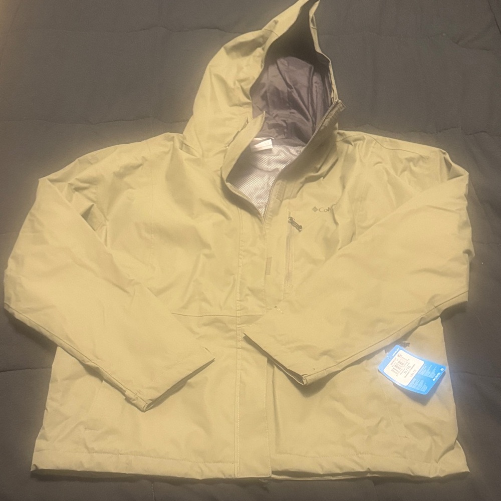 Columbia women’s Beige/Olivish Hooded Raincoat - Picture 4 of 6